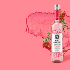 Wódka Adam Mickiewicz Żurawina, inspirowana Wilnem i litewskim krajobrazem.
