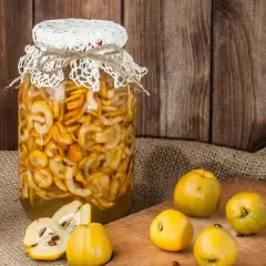 Pigwa z nalewki: 10+ pomysłów na jej wykorzystanie w kuchni