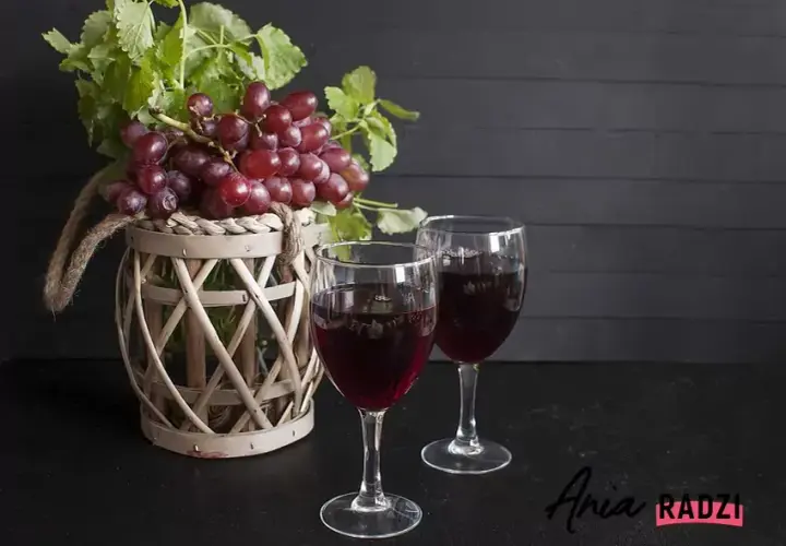 Jak zrobić wino z winogron? Praktyczny przewodnik krok po kroku