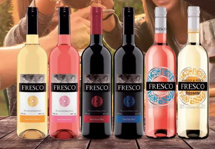 Fresco: Skąd pochodzi? Poznaj polską markę wina