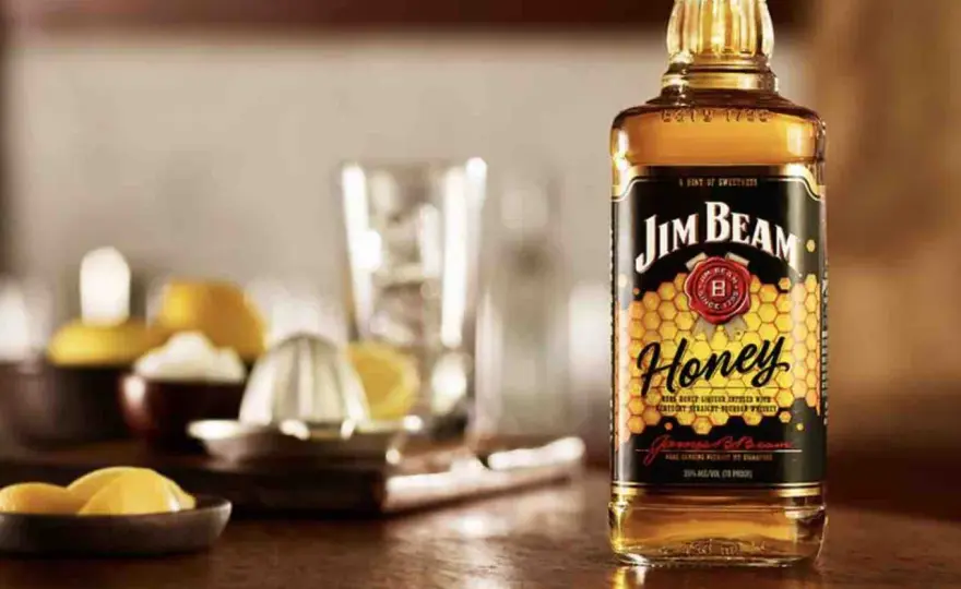 Jim Beam Honey - Miodowa whiskey - jak pić i czy to bourbon?