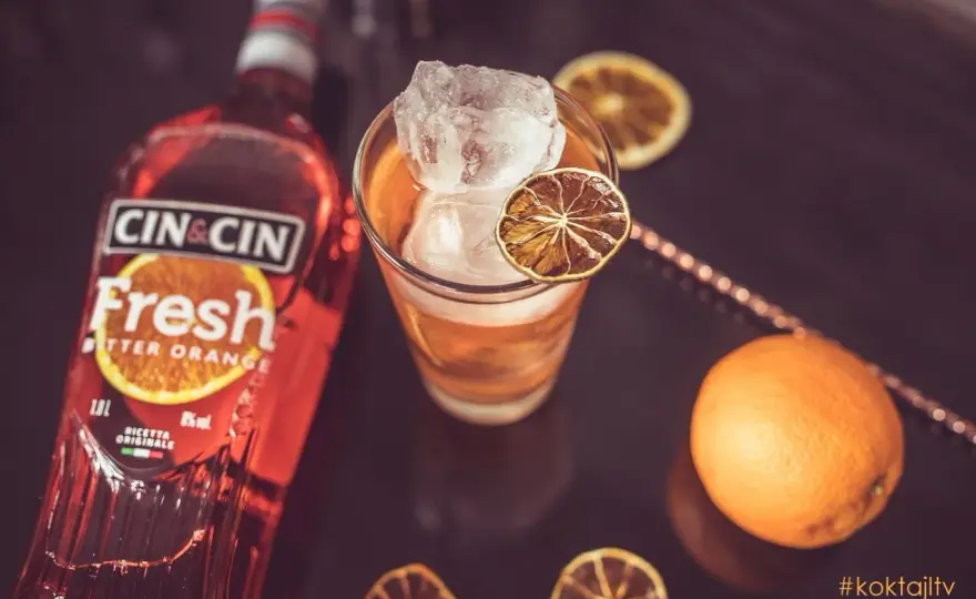 Aperitif Cin&Cin - idealny spritz (0% lub klasyczny). Jak podać?