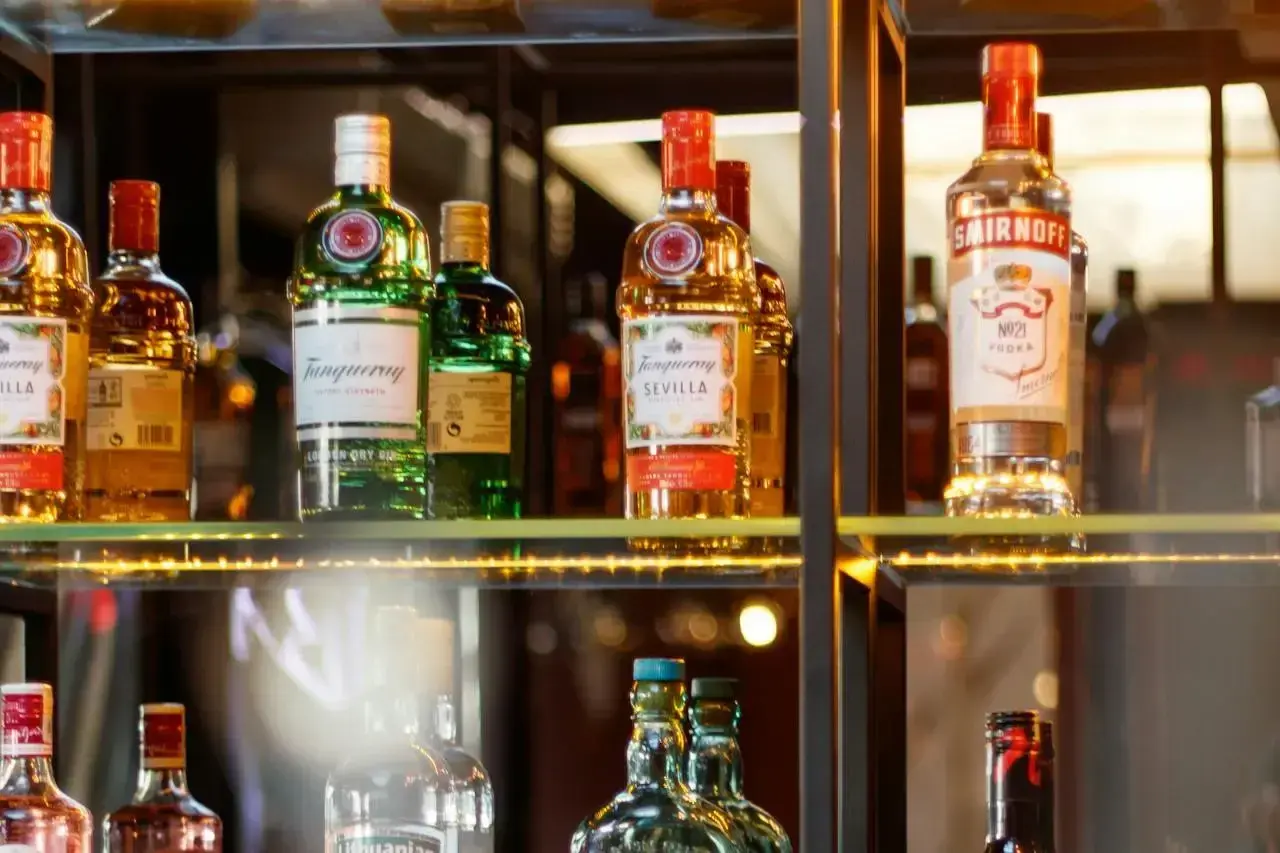 Drink bar na wesele: koszt, oferta, wybór - poradnik